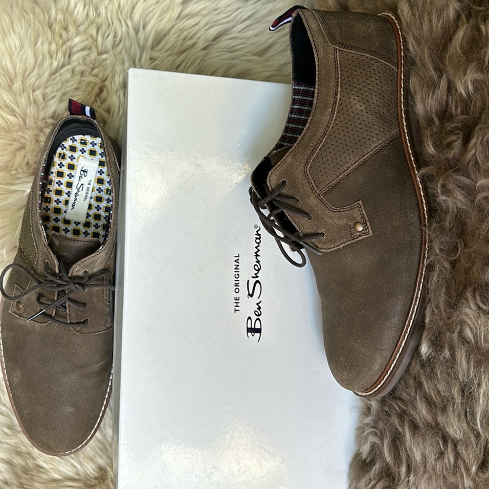 New Birk Oxford Size 9 .